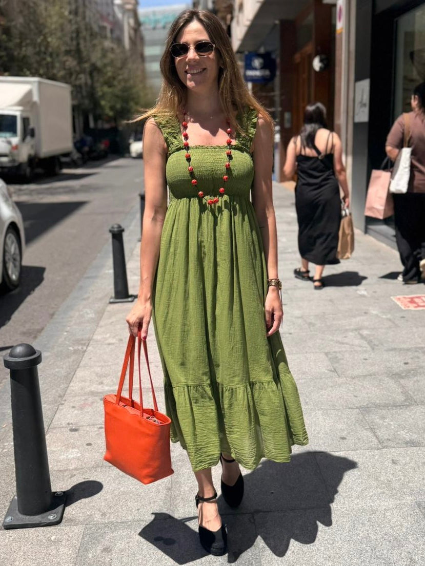 VESTIDO LISO NIDO DE ABEJA